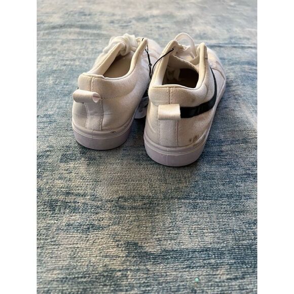 NWT! Rue21 Khalie White Canvas Shoes Size 10 - Picture 5 of 8